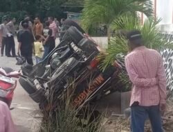 Kecelakaan Tunggal di Karimun, Pick Up Terbalik