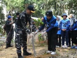 Lanal TBK Lakukan Aksi Penanaman Pohon, Disertai Kegiatan Lintas Medan di Gunung Jantan