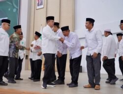 Percepat Sertipikasi Tanah Wakaf, Menteri ATR/Kepala BPN Serahkan 33 Sertipikat untuk Rumah Ibadah di Sulawesi Tengah