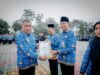 Wakil Bupati Karimun Serahkan Penghargaan Pengawasan Kearsipan Internal Tahun 2025