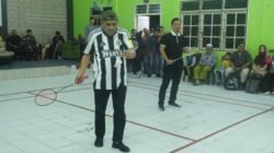 50 Peserta Ikuti Kejuaraan Badminton Lurah Teluk Uma 2026, Wabup Rocky Apresiasi Animo Masyarakat