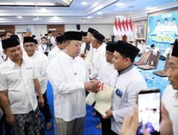 Selembar Sertipikat Menjaga Amanah Tanah Wakaf