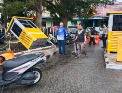 Portal Gate Parkir Pelabuhan Karimun Milik PT MPK Rusak Usai Ditabrak